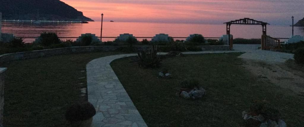 Del Sol Skopelos Bagian luar foto